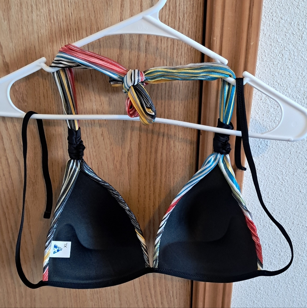 Bikini top